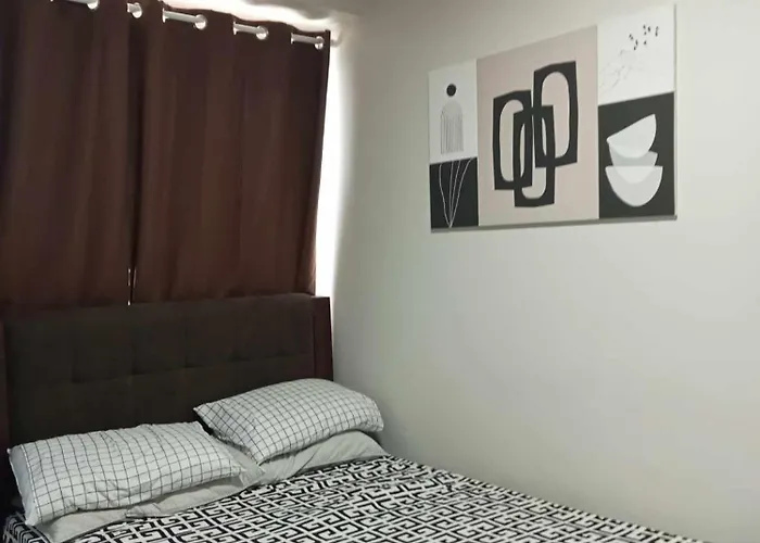 Free Wi-fi Luxurious Haven By The Bay - 2br Near Moa Picc Ccp * Manila