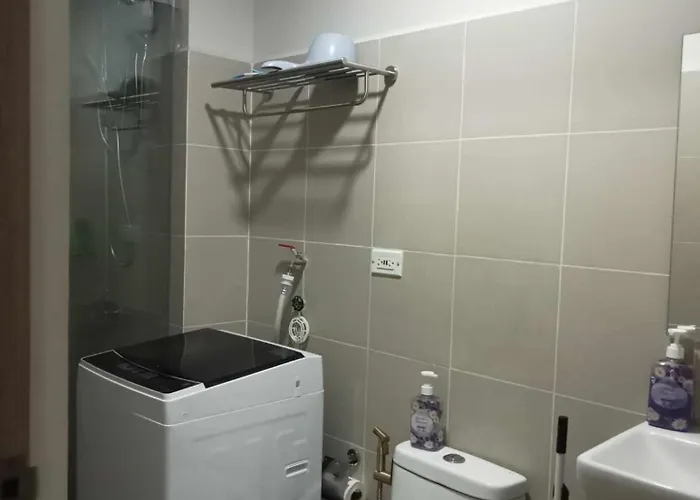Free Wi-fi Luxurious Haven By The Bay - 2br Near Moa Picc Ccp Apartment Manila