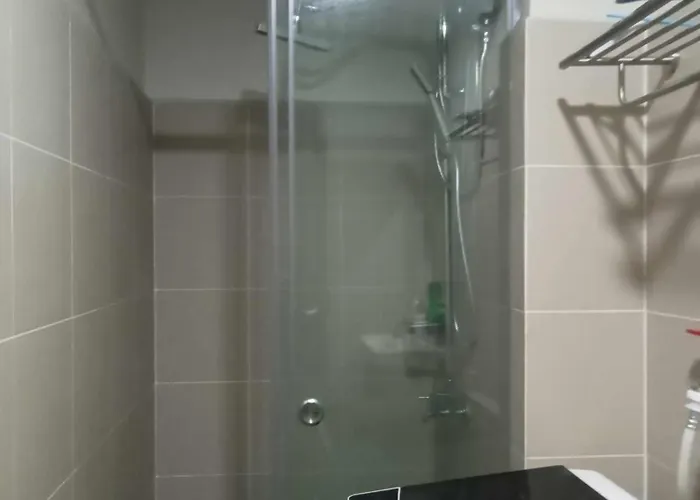 Free Wi-fi Luxurious Haven By The Bay - 2br Near Moa Picc Ccp Apartment