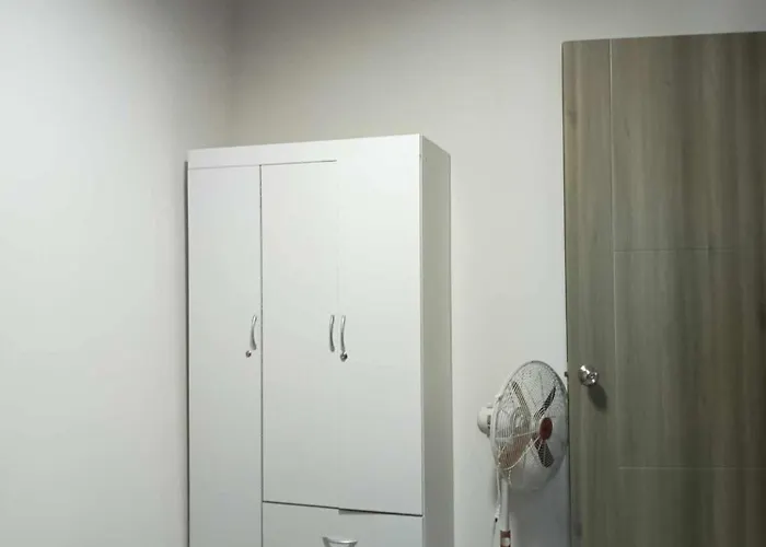 Free Wi-fi Luxurious Haven By The Bay - 2br Near Moa Picc Ccp * Manila