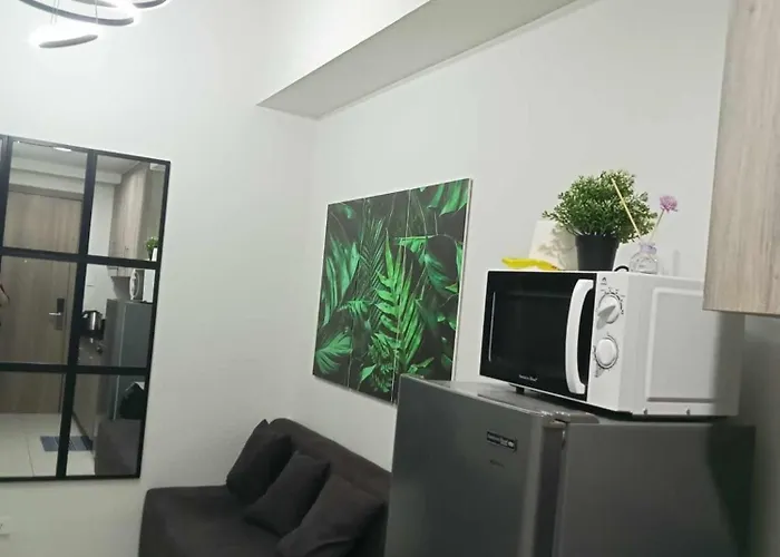 Free Wi-fi Luxurious Haven By The Bay - 2br Near Moa Picc Ccp Apartment Manila