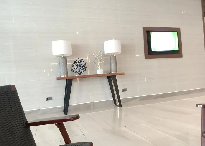 Free Wi-fi Luxurious Haven By The Bay - 2br Near Moa Picc Ccp Apartamento Manila
